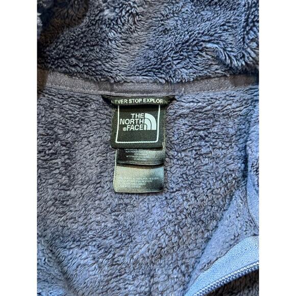 THE NORTH FACE WOMENS Zip up FLEECE, size womens Med. Fuzzy & Warm!! Dark Purple - Picture 12 of 13